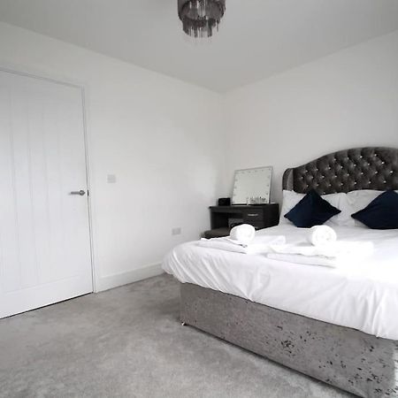 Beaulieu Park - Sleeps 10 - Chelmsford Villa Broomfield  Bagian luar foto