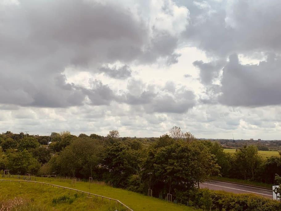 Beaulieu Park - Sleeps 10 - Chelmsford Villa Broomfield  Bagian luar foto